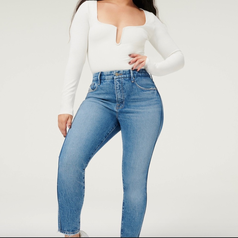 NWT GOOD AMERICAN GOOD CURVE SKINNY WITH NATURAL FRAY BLUE/860 SIZE 6